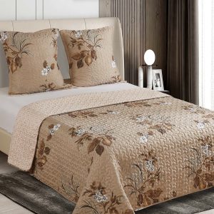 Couvre-lit matelassé beige motif floral brodé